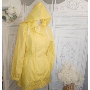 UBU Whimsy Yellow Gingham Lightweight Cinched Waist Rain Jacket